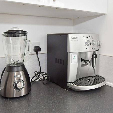 Townhouse @ 86 Brooklyn Street Crewe Villa Екстериор снимка