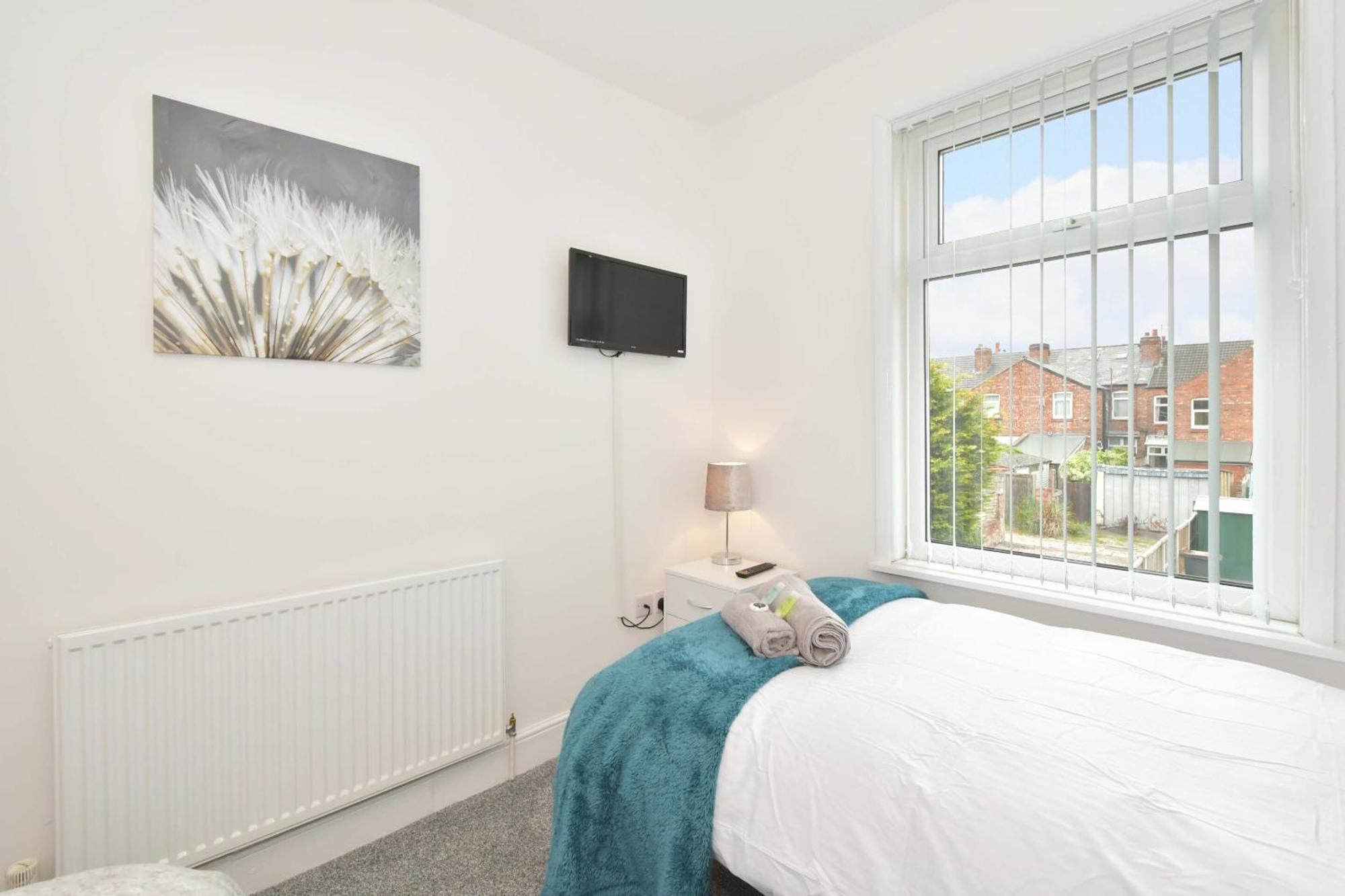 Townhouse @ 86 Brooklyn Street Crewe Villa Екстериор снимка